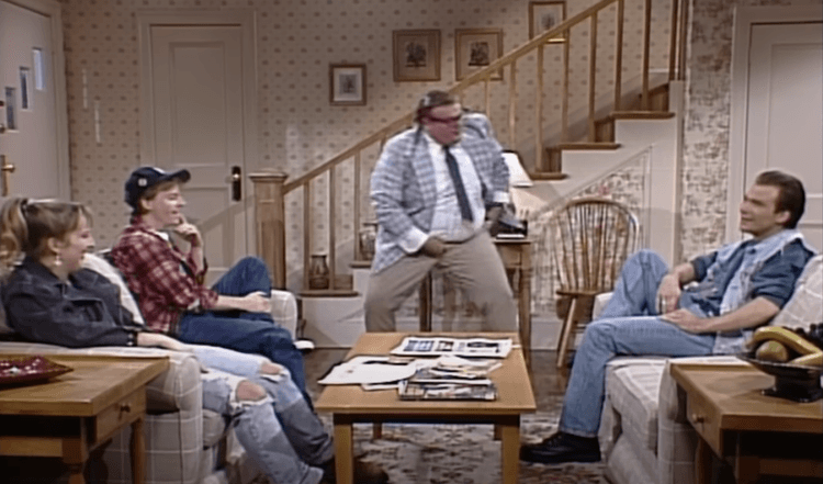 Matt Foley: A Scary Story on Halloween